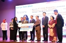 Kenje Sdn Bhd receiving RM10,000 Cash Prize and RM5,000 eTRADE Incentive as First Runner Up for eTRADE Accelerator Award